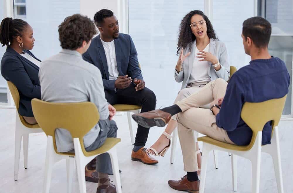 Can You Visit Someone in Rehab